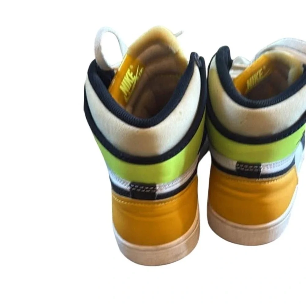 Nike Air Jordan 1 Retro High OG Volt Gold Mens Size 8.5‎